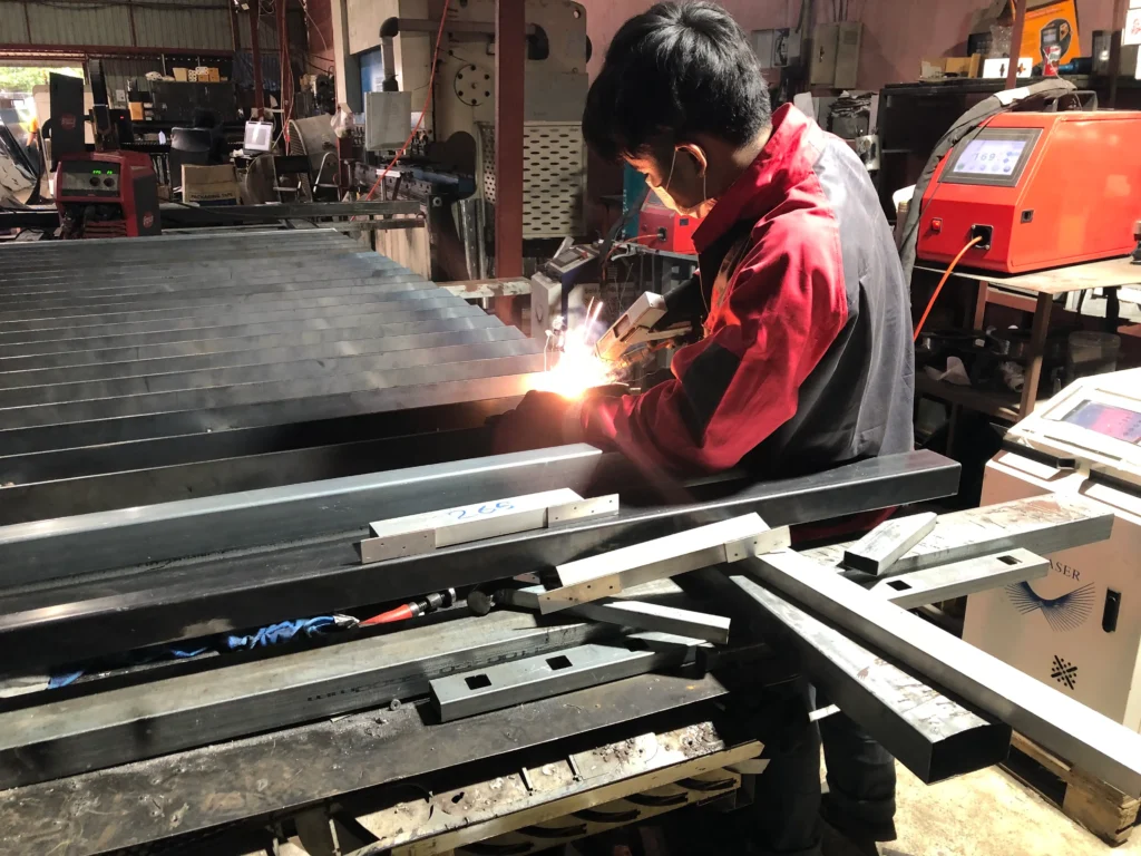 การเชื่อมเลเซอร์